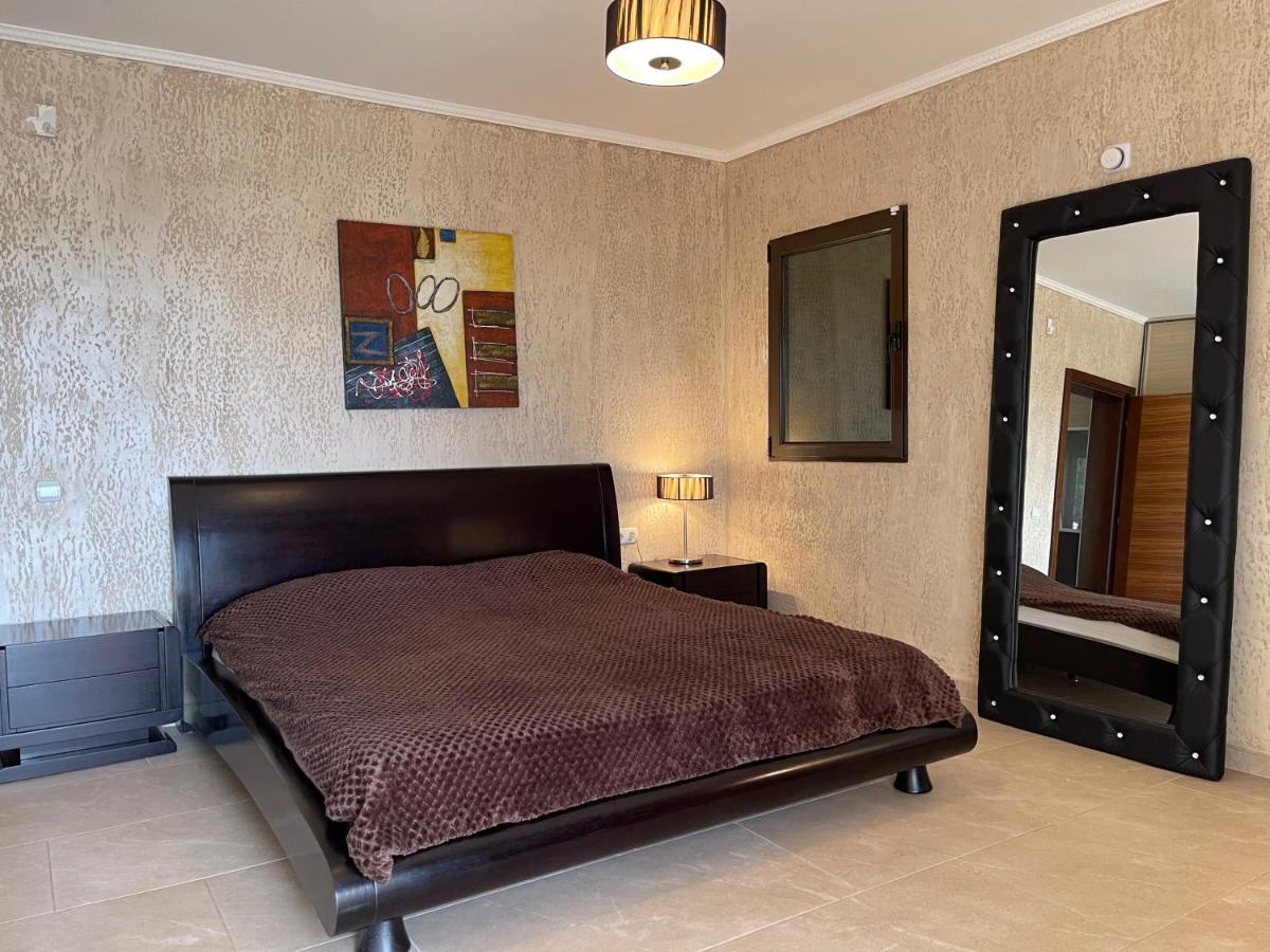 Apartman St.